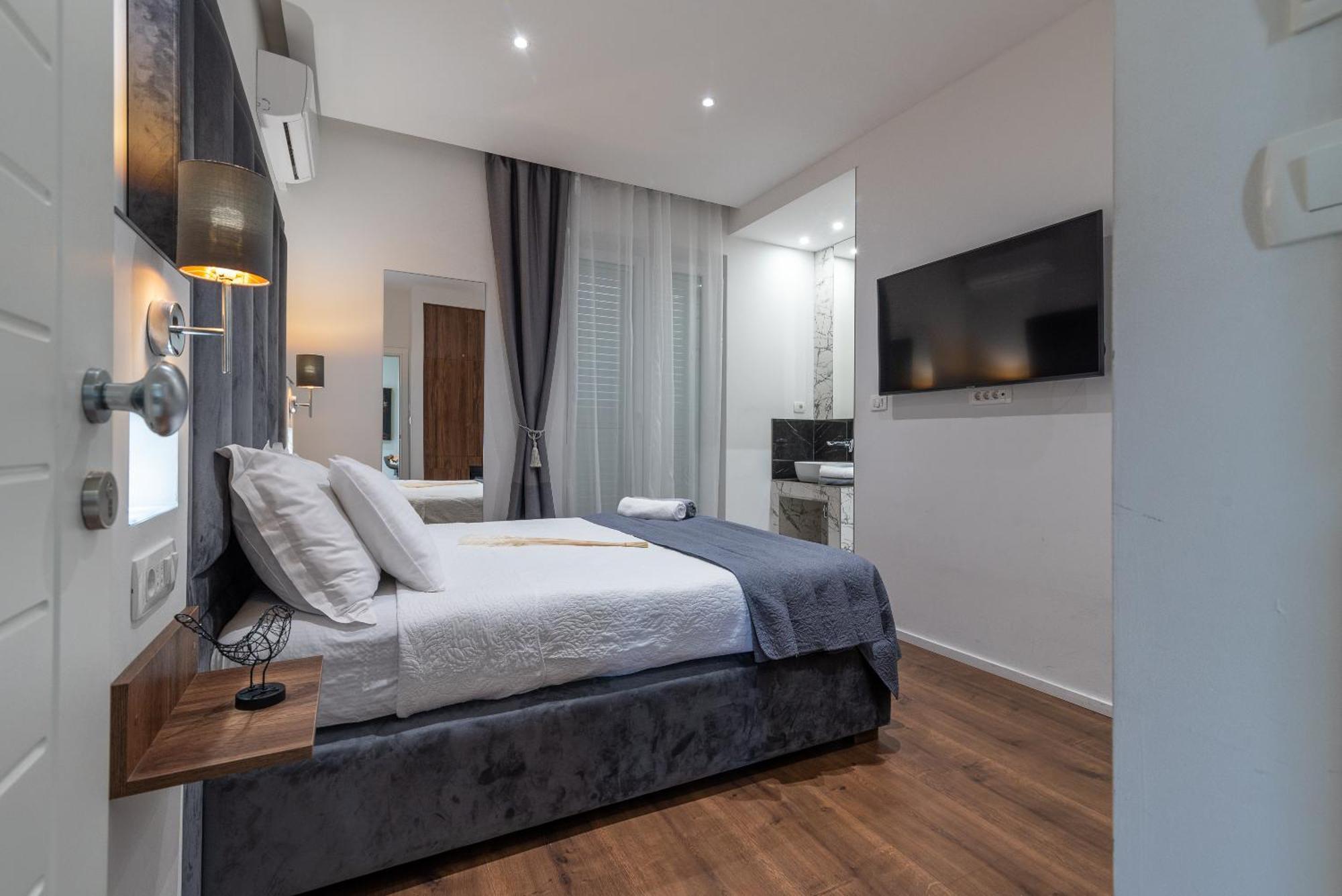 Antares Luxury Rooms 2 Split Bagian luar foto