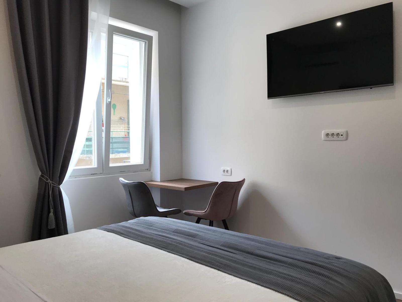 Antares Luxury Rooms 2 Split Bagian luar foto